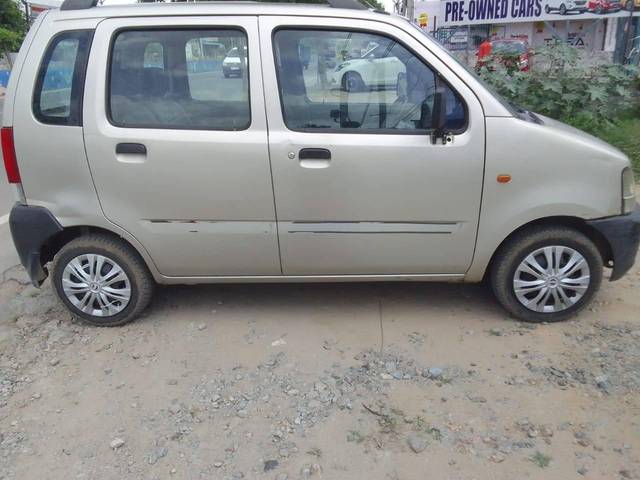https://images10.gaadi.com/usedcar_image/4621801/original/processed_459f2b4e27359b365b5041a10f8462f8.jpg?imwidth=6401