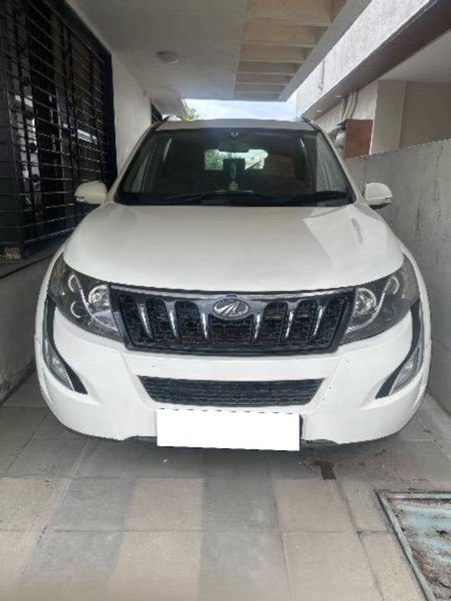 https://images10.gaadi.com/usedcar_image/4621819/original/processed_db74a62a-2220-4735-8671-f5d14cfe10e8.jpg?imwidth=6400