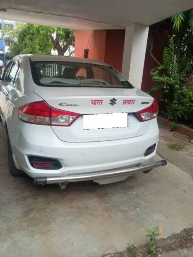 https://images10.gaadi.com/usedcar_image/4621829/original/processed_10a70466-b0ab-4bc8-be2a-c4e8dcfa6781.jpeg?imwidth=6401