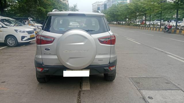 https://images10.gaadi.com/usedcar_image/4621840/original/processed_a59e974f58f6df6b9180a4024dd1d9f9.jpg?imwidth=6401