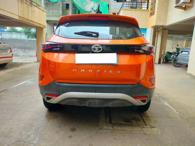 https://images10.gaadi.com/usedcar_image/4621898/original/processed_40aab39f3d8b960aab994be89e1fcf1b.jpg?imwidth=6402