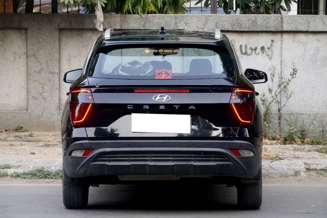 https://images10.gaadi.com/usedcar_image/4621910/original/processed_981b39bf82eb009386a1101e1ebee83f.jpg?imwidth=6401