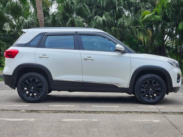 https://images10.gaadi.com/usedcar_image/4621922/original/9f0fd9eb3ecbd7550f9dd355338ac228.jpg?imwidth=6401