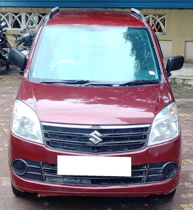 https://images10.gaadi.com/usedcar_image/4621926/original/processed_e932587368fab397868ffb149ae6e590.jpeg?imwidth=6400
