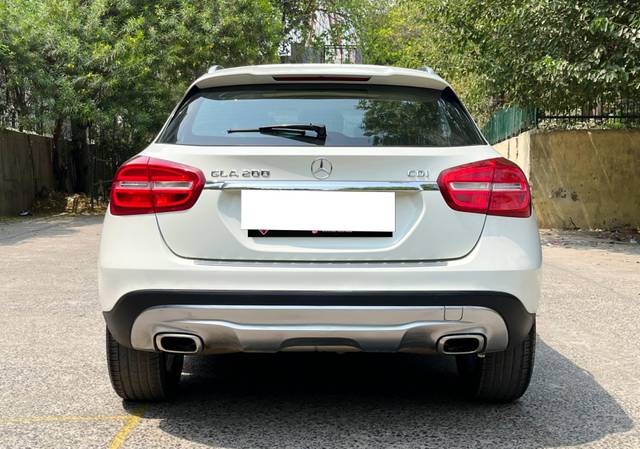 https://images10.gaadi.com/usedcar_image/4621948/original/processed_22d54ba281de0649211beacb2fc1f683.jpg?imwidth=6401