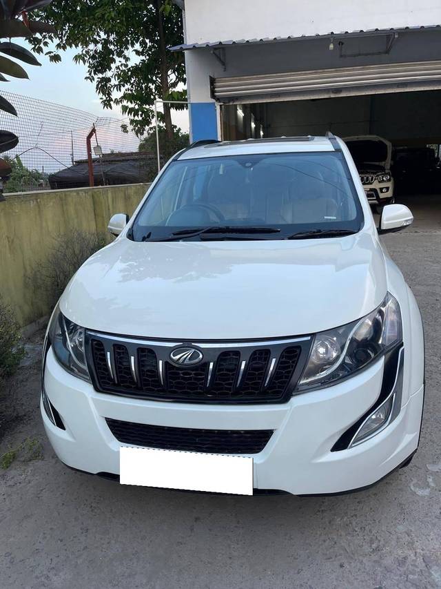 https://images10.gaadi.com/usedcar_image/4621966/original/processed_2776afd112fbeb944ec65a3cd1b5fb10.jpg?imwidth=6402