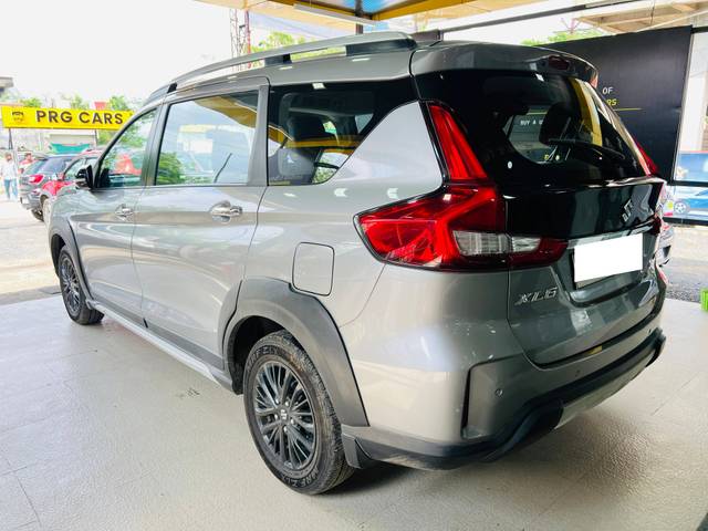 https://images10.gaadi.com/usedcar_image/4621970/original/processed_1fb365c32ae71ef4d0abfd882dfc86a6.jpg?imwidth=6402