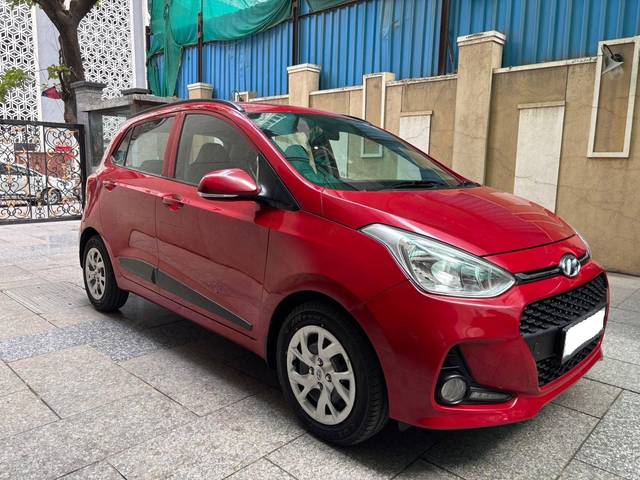 https://images10.gaadi.com/usedcar_image/4621981/original/processed_73e3a6fb4d02680182c0bf7b9f4fa3a9.jpg?imwidth=6400