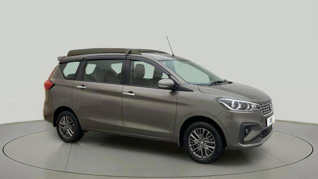 https://images10.gaadi.com/usedcar_image/4622045/original/464b321fef52d444639f01c9e86f6ed2.jpg?imwidth=6400