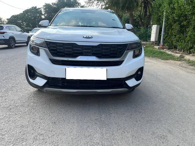 https://images10.gaadi.com/usedcar_image/4622056/original/processed_2fb514adc1cc4d8a1457c5e524b04f63.jpg?imwidth=6400