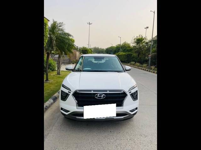 https://images10.gaadi.com/usedcar_image/4622059/original/processed_0852bd51458bef2fcb05c00655385960.jpg?imwidth=6402