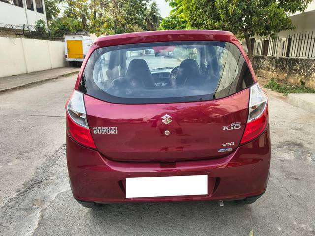 https://images10.gaadi.com/usedcar_image/4622066/original/processed_98f4d998117191391ac983677581725b.jpg?imwidth=6402