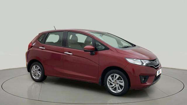 https://images10.gaadi.com/usedcar_image/4622067/original/bf85e2caef2e7ed5d5b10d835ba6bf02.jpg?imwidth=6400