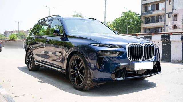 https://images10.gaadi.com/usedcar_image/4622068/original/processed_85b34438fceae48fc7ad4217c6f43085.jpg?imwidth=6400