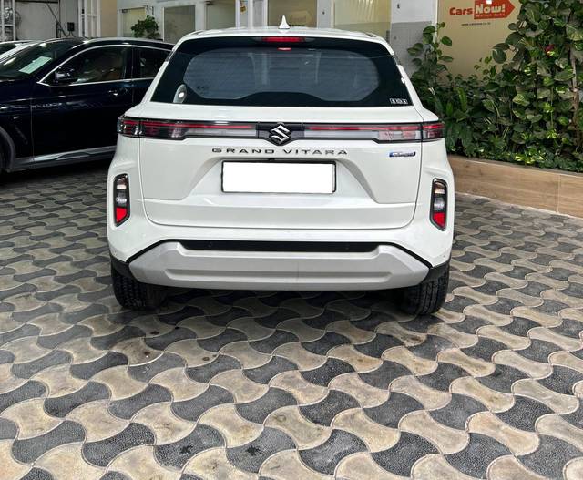 https://images10.gaadi.com/usedcar_image/4622069/original/processed_f8294a8799a96ac6ddda4b4683e7904c.jpg?imwidth=6402