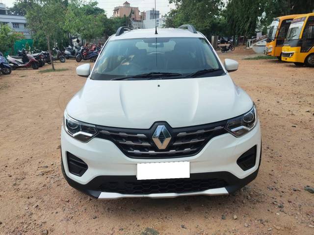https://images10.gaadi.com/usedcar_image/4622079/original/processed_f9e452ad8224af1c4000f6c4c07261ba.jpg?imwidth=6400