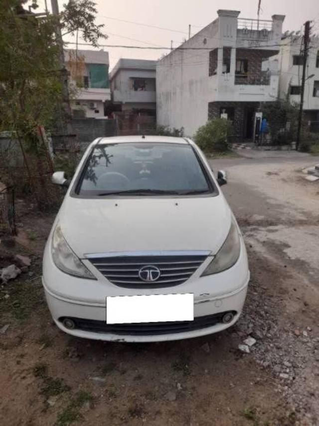 https://images10.gaadi.com/usedcar_image/4622080/original/processed_122cff25-c032-4dac-b124-c86dbde6e97e.jpg?imwidth=6400