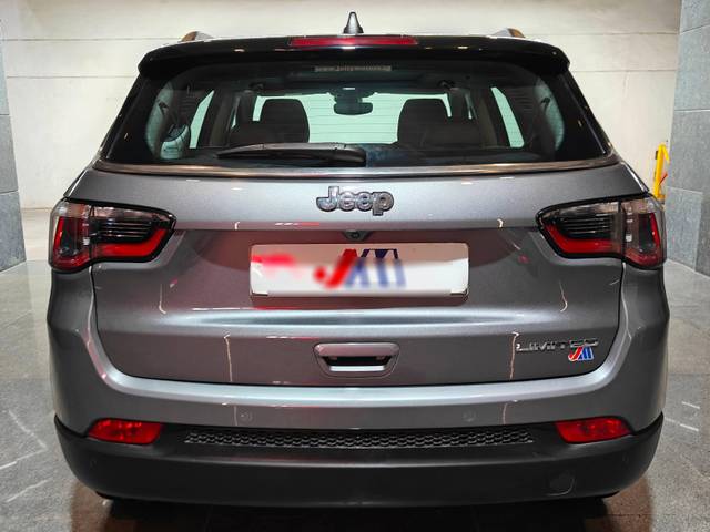 https://images10.gaadi.com/usedcar_image/4622082/original/processed_025efb062cba9da0ae15cb2336914d23.jpg?imwidth=6402