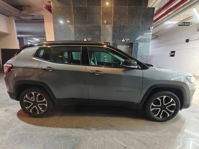https://images10.gaadi.com/usedcar_image/4622082/original/processed_946b262b87b8e0e7f65614c11c75df64.jpg?imwidth=6401