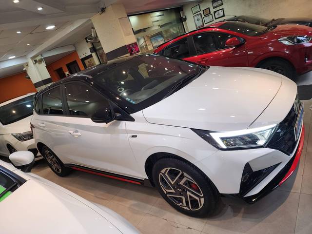 https://images10.gaadi.com/usedcar_image/4622083/original/processed_f6cba7bbf2f1dfa78acc534d59dbd307.jpg?imwidth=6401