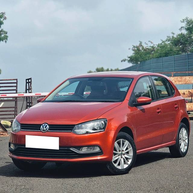 https://images10.gaadi.com/usedcar_image/4622110/original/processed_ba7f59d27af2a154f11004b01775a008.jpg?imwidth=6402