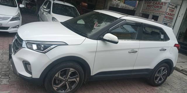 https://images10.gaadi.com/usedcar_image/4622114/original/processed_d085bd5ce64d9b38ae1b51b4fbb0dac7.jpg?imwidth=6402