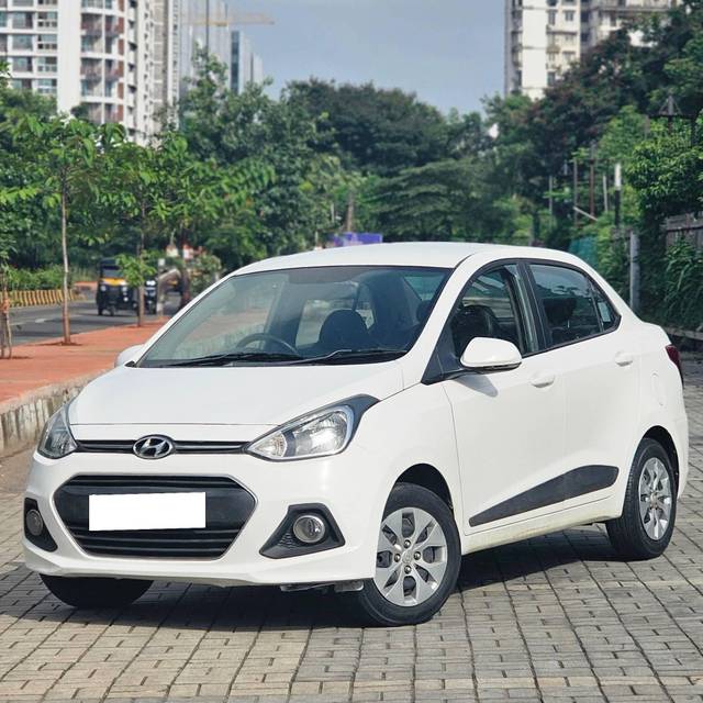 https://images10.gaadi.com/usedcar_image/4622116/original/processed_48c2a9c6e358aad501b3c757e1cb82ea.jpg?imwidth=6402