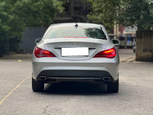 https://images10.gaadi.com/usedcar_image/4622118/original/processed_dafaa6551aff88d3578c9ab11eebb265.jpg?imwidth=6401
