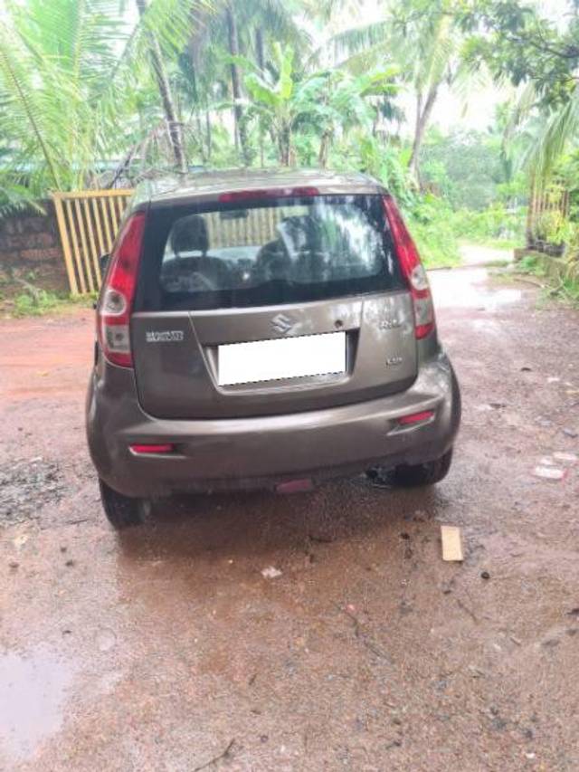 https://images10.gaadi.com/usedcar_image/4622121/original/processed_def52415-a69d-4589-b515-0fe3e2b350ce.jpeg?imwidth=6401