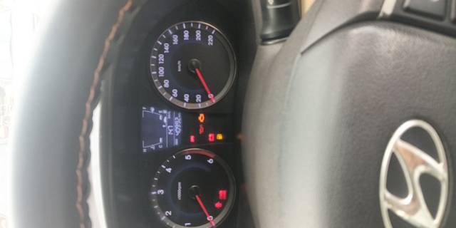 https://images10.gaadi.com/usedcar_image/4622130/original/2f7e786bf49b216b88cd0346a8cfe382.jpg?imwidth=6402