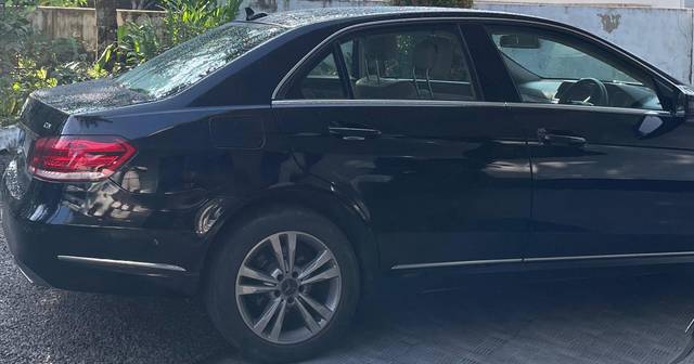 https://images10.gaadi.com/usedcar_image/4622132/original/processed_216154616e9ad3ab278205abe6acc173.jpg?imwidth=6402
