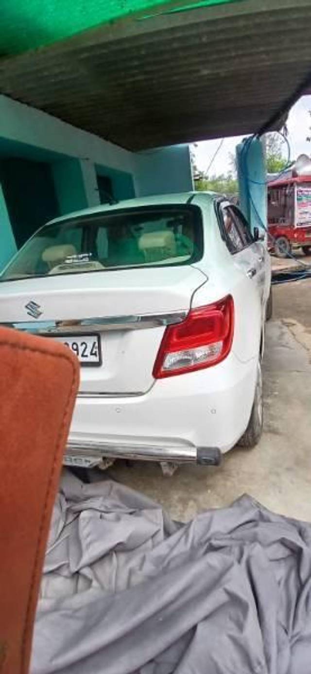 https://images10.gaadi.com/usedcar_image/4622160/original/processed_c7b9f464-39fa-4d21-ab73-164e581d6300.jpg?imwidth=6401