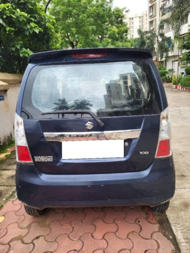 https://images10.gaadi.com/usedcar_image/4622174/original/processed_26a5db01-279d-466c-a875-e10b73a9f31c.jpg?imwidth=6401