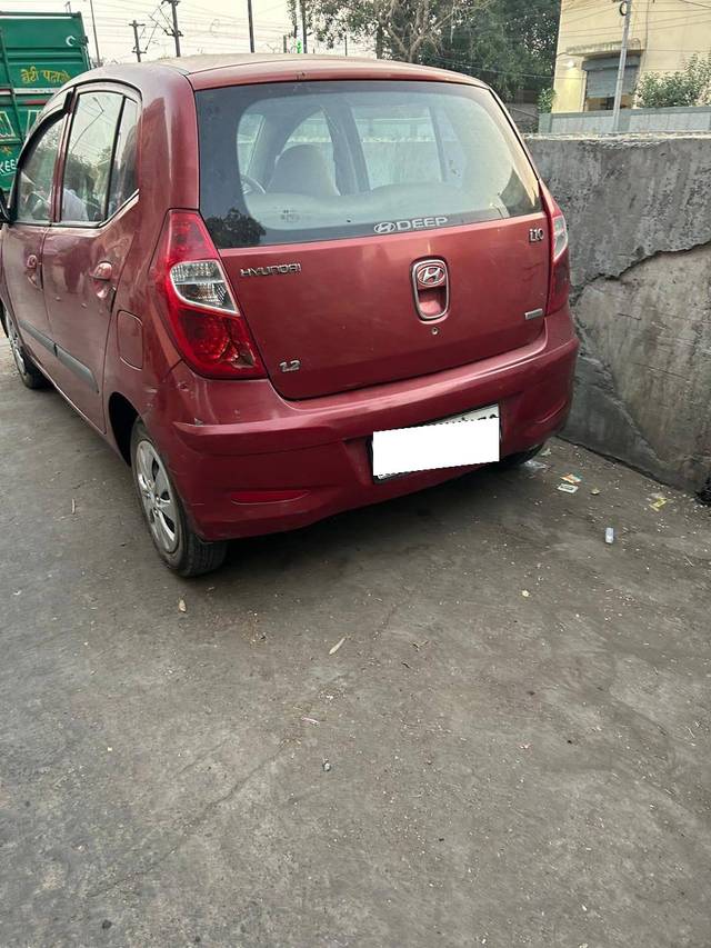 https://images10.gaadi.com/usedcar_image/4622210/original/processed_c7850fd1-cbbf-499e-a50b-d478805eb710.jpg?imwidth=6401