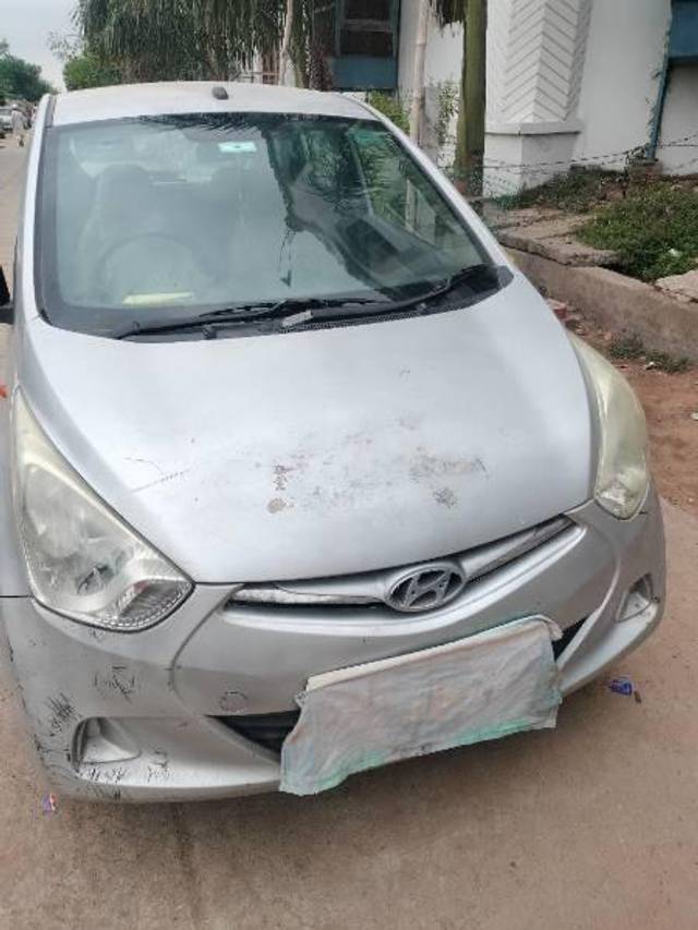 https://images10.gaadi.com/usedcar_image/4622220/original/processed_b9b0c1bb-c0bc-45e3-8e94-2ed345042b77.jpg?imwidth=6402