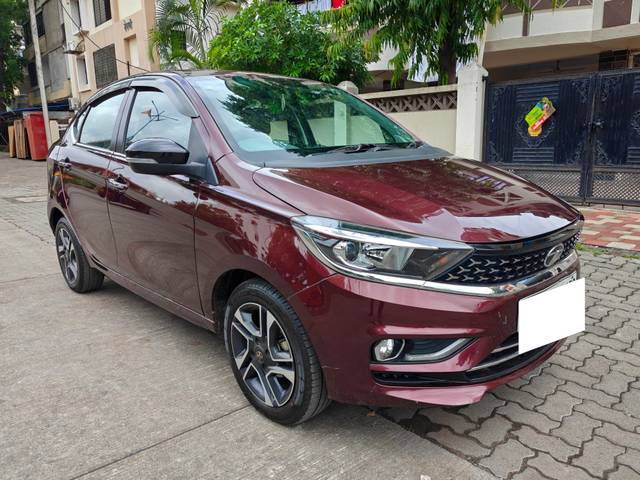 https://images10.gaadi.com/usedcar_image/4622250/original/processed_949dd881bd224f1867c31171f2e3b2ef.jpg?imwidth=6400