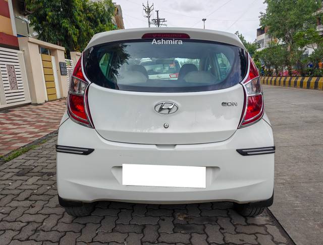 https://images10.gaadi.com/usedcar_image/4622258/original/processed_f854123e5b50da234ee3e2b74c0d0e96.jpg?imwidth=6402