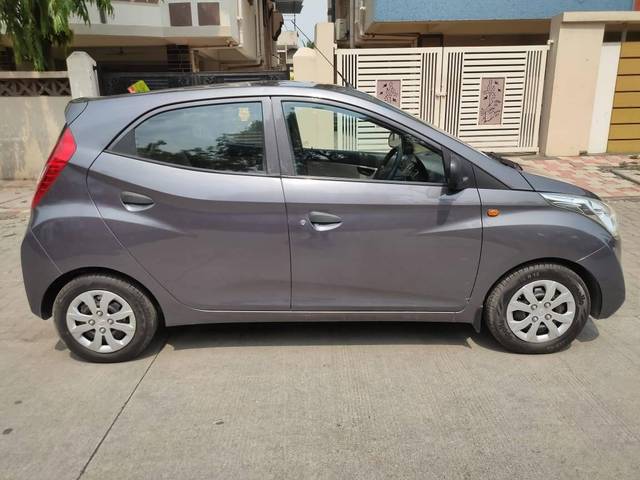 https://images10.gaadi.com/usedcar_image/4622260/original/processed_f823894309d751d624c394b180aabf38.jpg?imwidth=6401