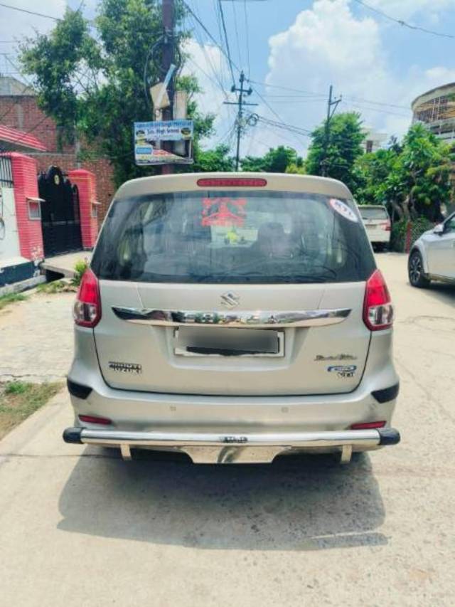 https://images10.gaadi.com/usedcar_image/4622267/original/processed_cf4620a9-c6e1-4312-b933-931ba5796bbe.jpg?imwidth=6402