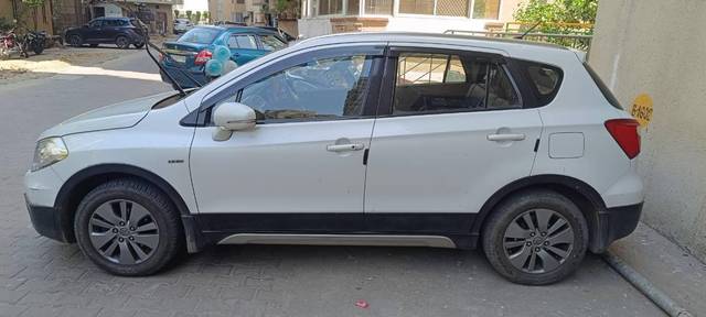https://images10.gaadi.com/usedcar_image/4622279/original/processed_7d039fd2-4496-4431-ad94-b0cf534cfa16.jpg?imwidth=6402