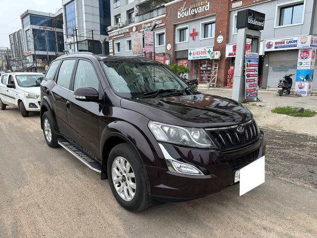 https://images10.gaadi.com/usedcar_image/4622289/original/processed_b90c1809-4c13-4187-ac03-8c79da9cd6b2.jpg?imwidth=6400