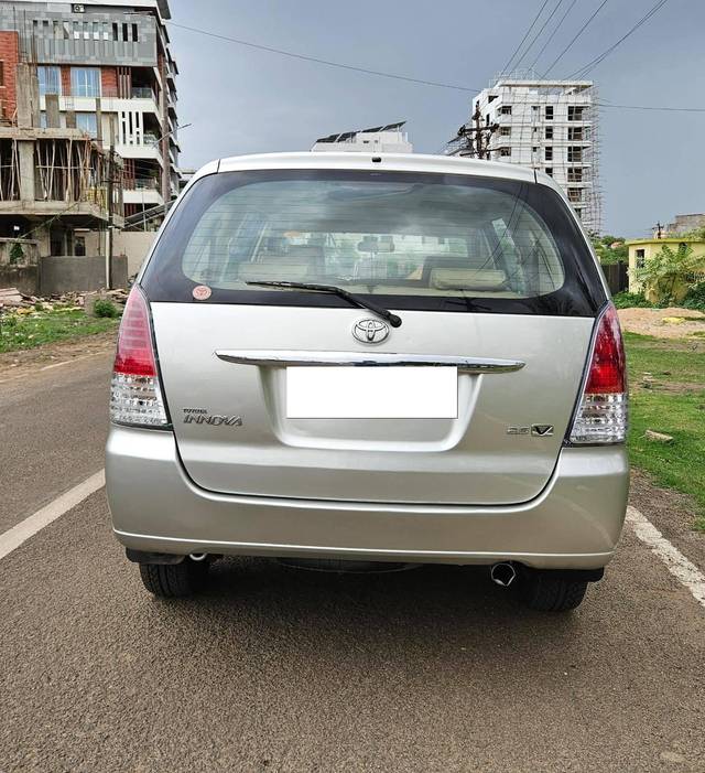 https://images10.gaadi.com/usedcar_image/4622307/original/processed_1085fb20afee29b91049c5124ccda444.jpg?imwidth=6402