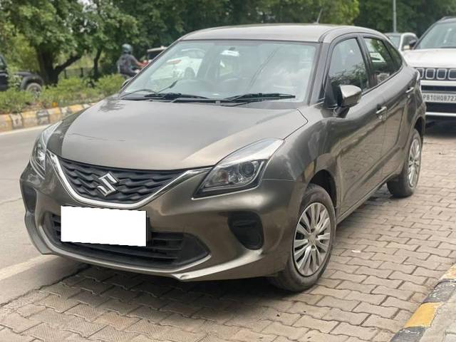 https://images10.gaadi.com/usedcar_image/4622320/original/processed_2f7c9d04-cea9-4bda-a1e7-ff8f32a01a31.jpg?imwidth=6402