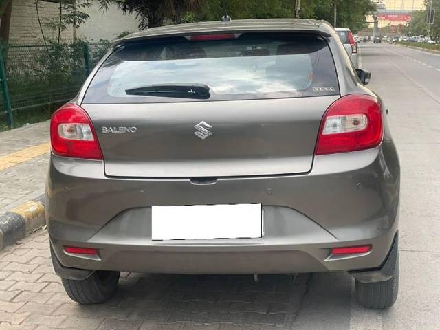 https://images10.gaadi.com/usedcar_image/4622320/original/processed_61f44d37-9950-4775-b25e-9f956dd143fc.jpg?imwidth=6401
