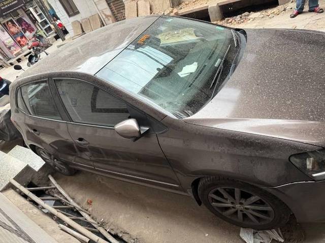 https://images10.gaadi.com/usedcar_image/4622322/original/processed_b521017f-0c15-4794-883a-cedd19e41a3b.jpeg?imwidth=6401
