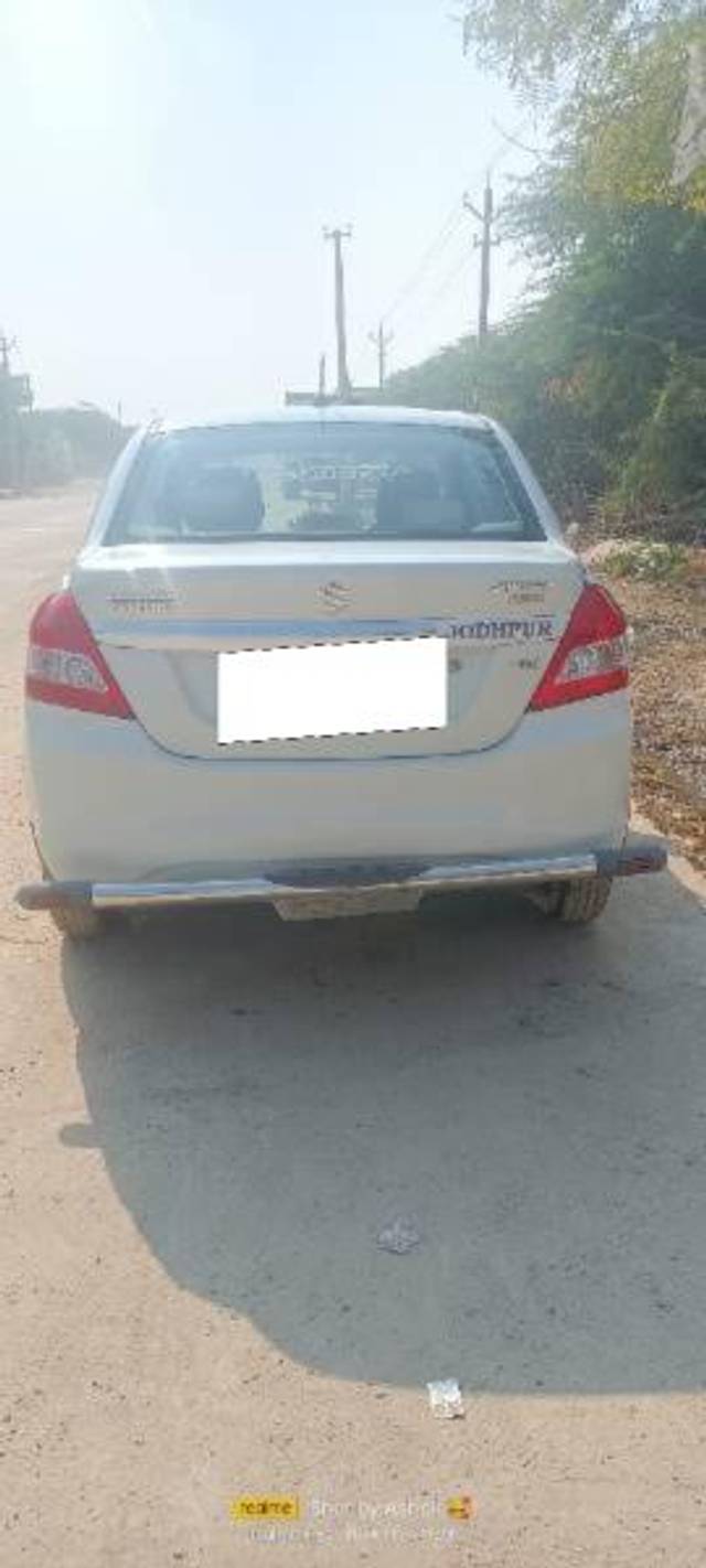 https://images10.gaadi.com/usedcar_image/4622343/original/processed_f1009ac7-d7d9-4b73-837e-e6785c63d19f.jpg?imwidth=6401