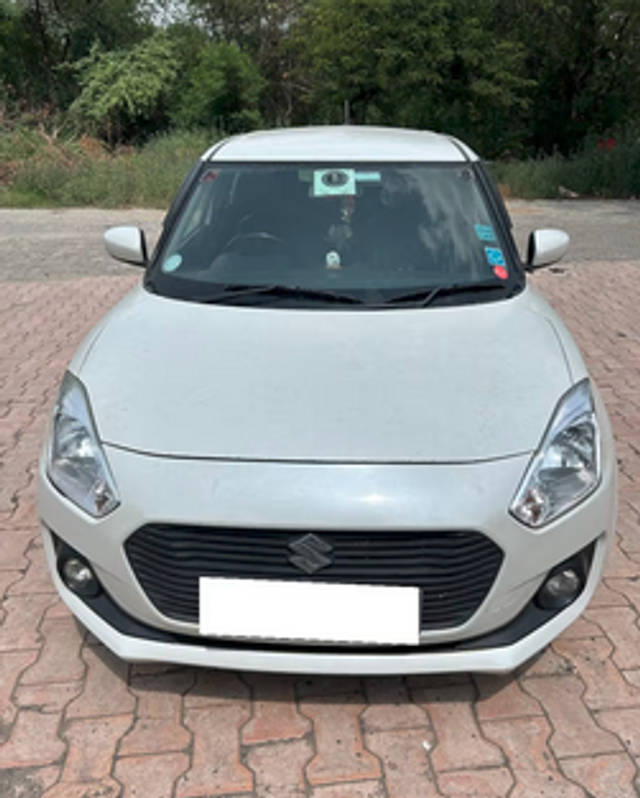https://images10.gaadi.com/usedcar_image/4622377/original/60a98bcb3c20a856854513890434e6d4.png?imwidth=6400
