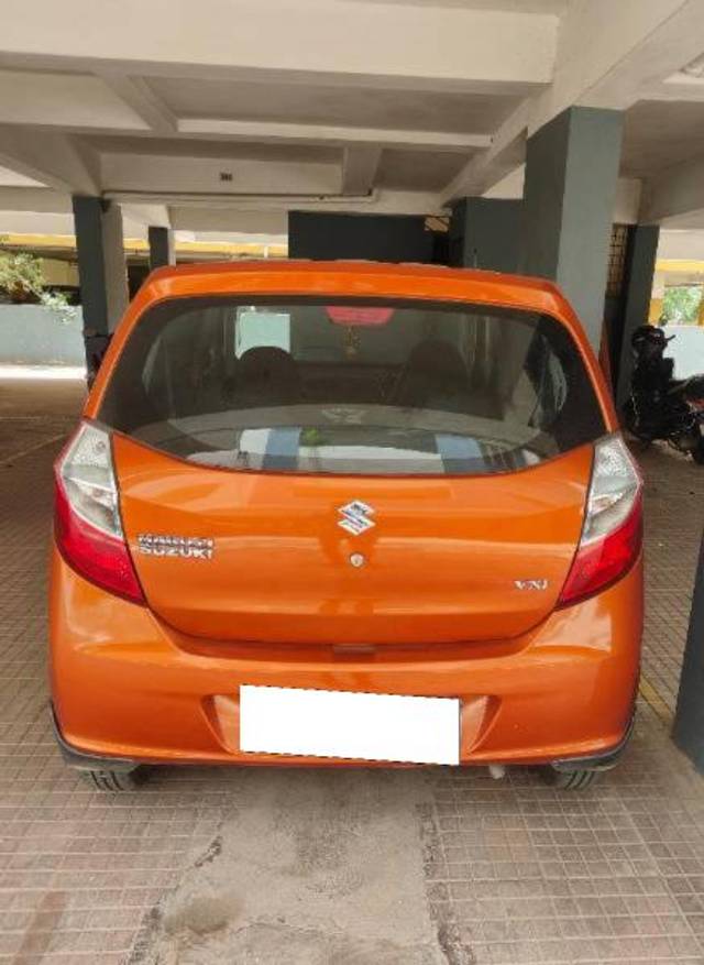 https://images10.gaadi.com/usedcar_image/4622392/original/processed_e4dee7d3-2596-45c1-b1db-f9129ec8fe74.jpg?imwidth=6401