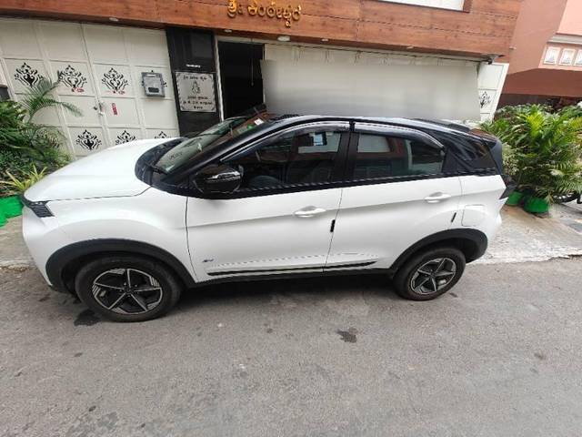 https://images10.gaadi.com/usedcar_image/4622403/original/processed_8b98864d-7577-4020-9be5-fd4d34bb4abe.jpg?imwidth=6400
