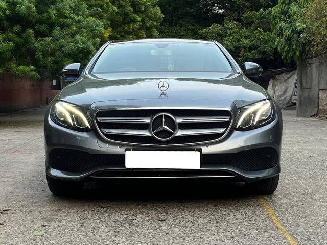 https://images10.gaadi.com/usedcar_image/4622405/original/processed_d81abb1bad6fff0a7f4740e1cefe139e.jpg?imwidth=6400